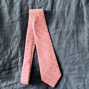 Vineyard Vine’s boys tie